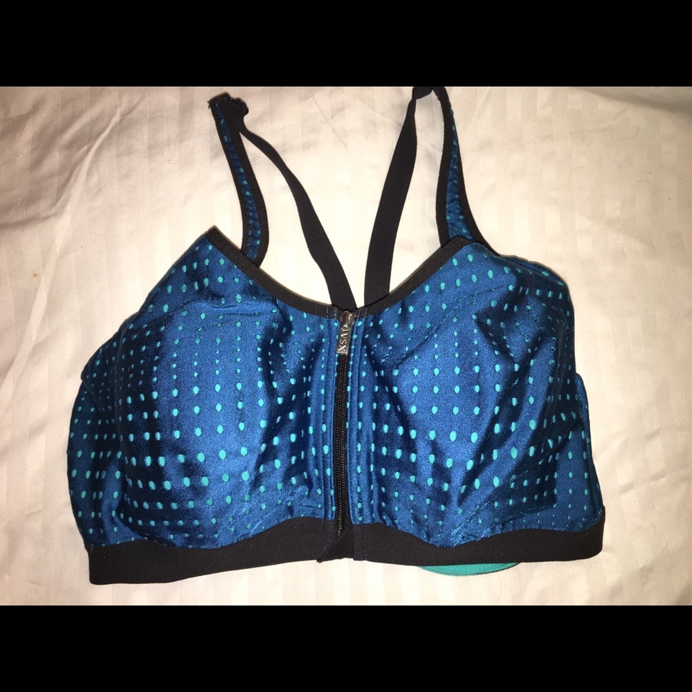 Victoria’s Secret VSX Sports bra